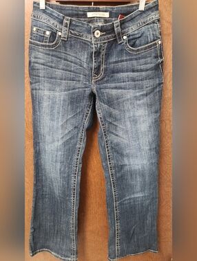 Stetson Women's Flared Jeans in Faded Blue Denim